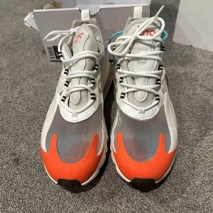 Nike Air Max 270 React